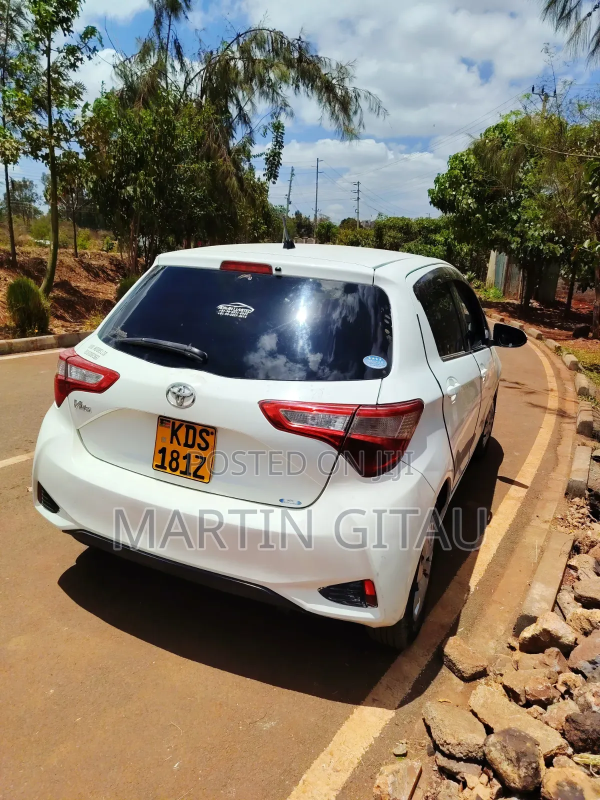 Toyota Vitz 2017 White