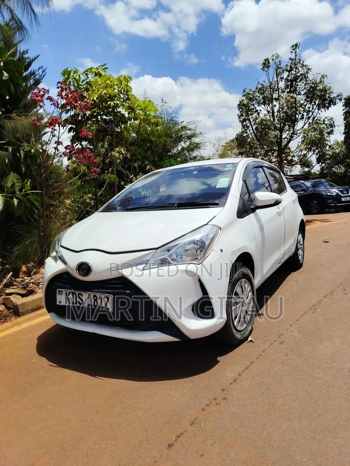 Toyota Vitz 2017 White