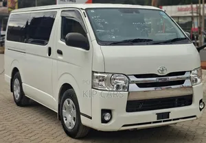 Toyota HiAce 2019 White