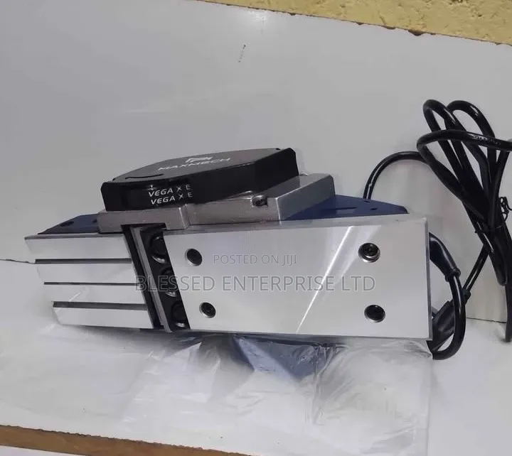 Commercial 500 Watts Maxmech Electric Planer Machine