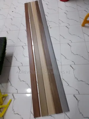 Premium Wooden Skirting 1.97feet Square