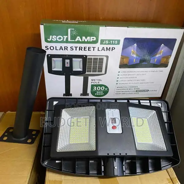 Foldable Rotatable Dusk-to-Dawn 300w Solar Street Light Remote Control
