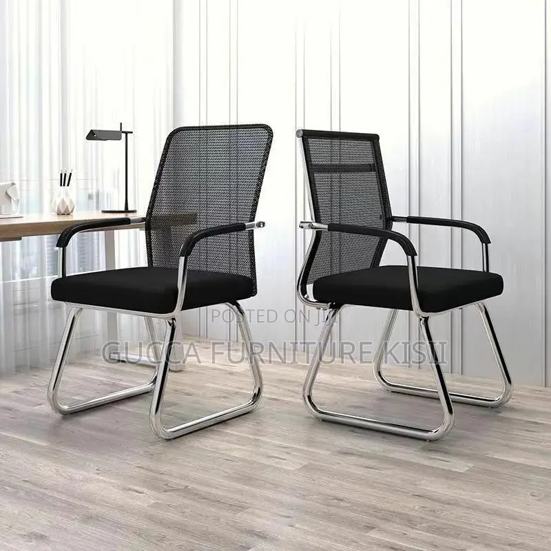 Mesh Chrome-Based Visitors Chair