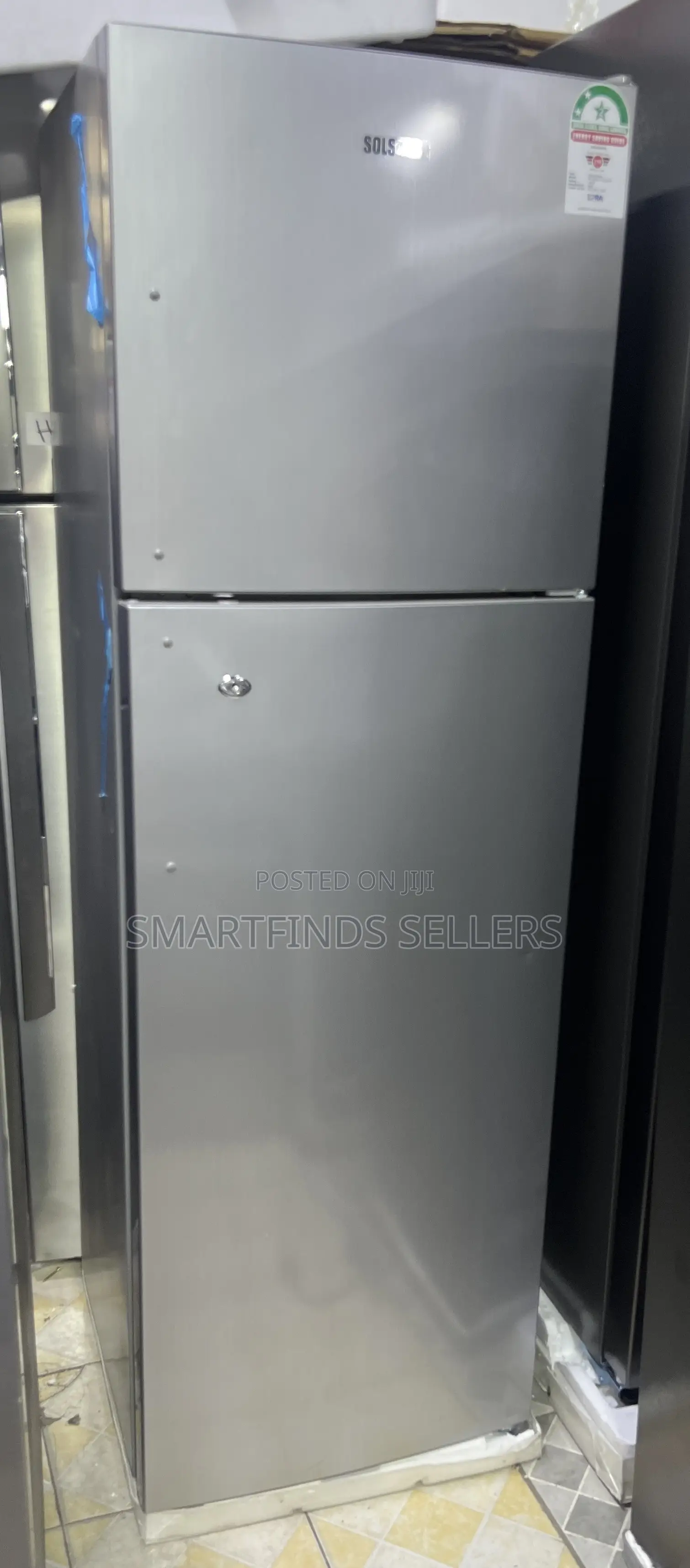 Solstar 247L Refrigerator – Spacious Storage & Powerful Cooling