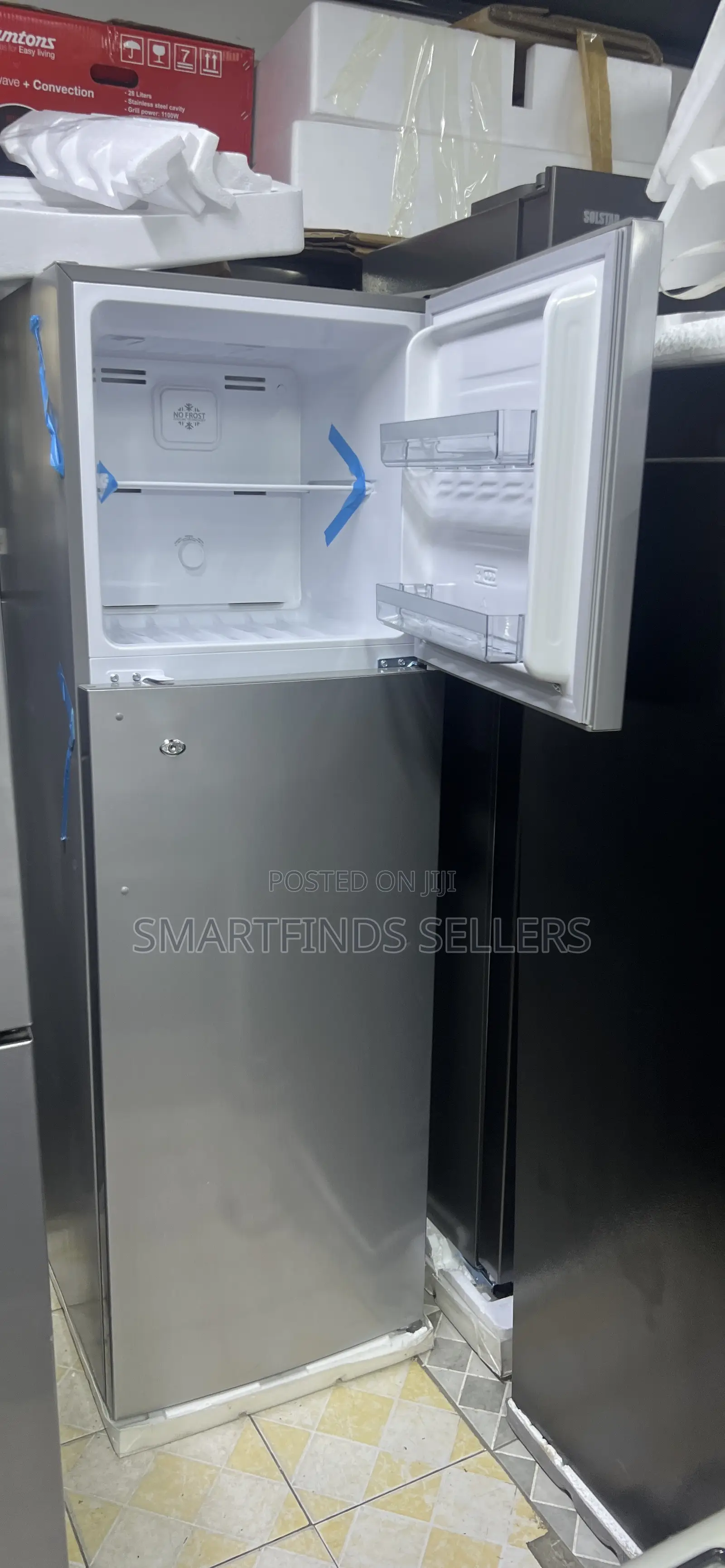 Solstar 247L Fridge – Stylish, Reliable & Energy Efficient