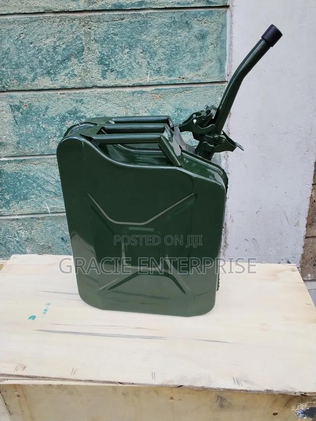 Metal Jerrican, Jerrycan 20L With Spout - thumbnail 2