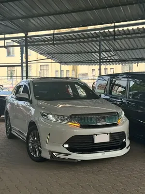 Toyota Harrier 2019 White