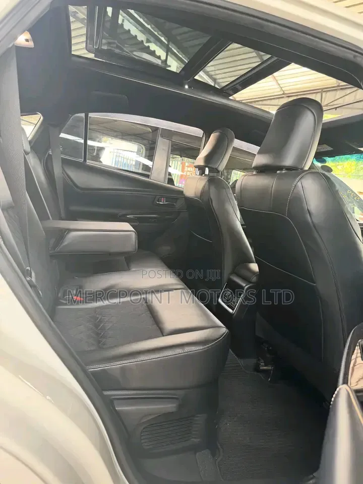 Toyota Harrier 2019 White