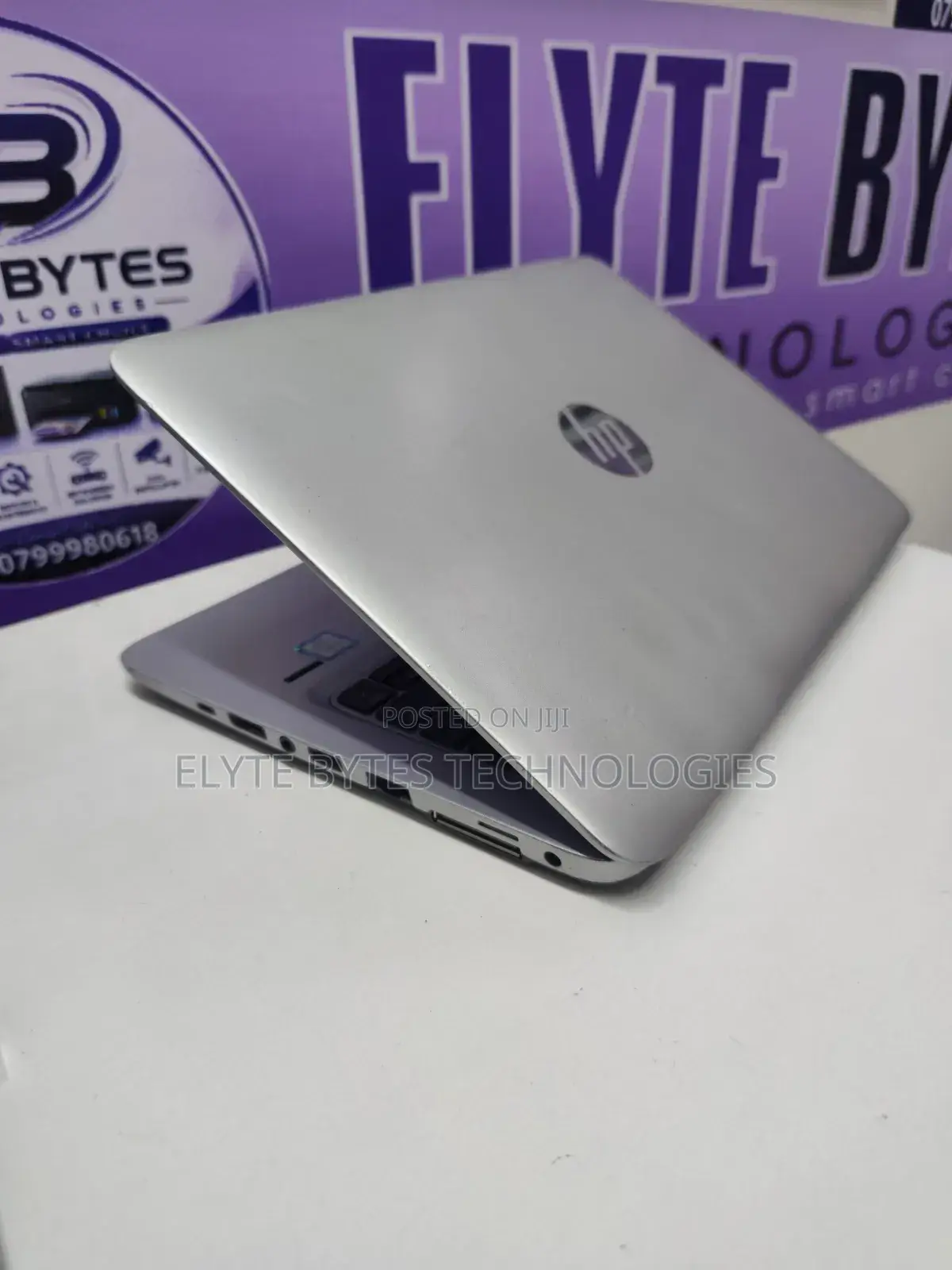 Laptop HP EliteBook 820 G3 8GB Intel Core i5 SSD 256GB