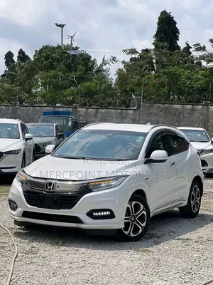 Honda Vezel 2019 White