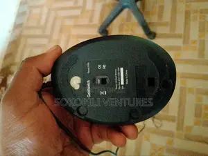 Ergonomic Goldtouch USB Mouse Good for Gaming and Lengthy PC Usage