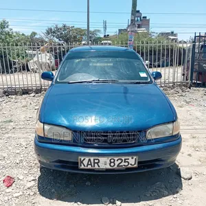 Toyota Corolla 2000 Blue