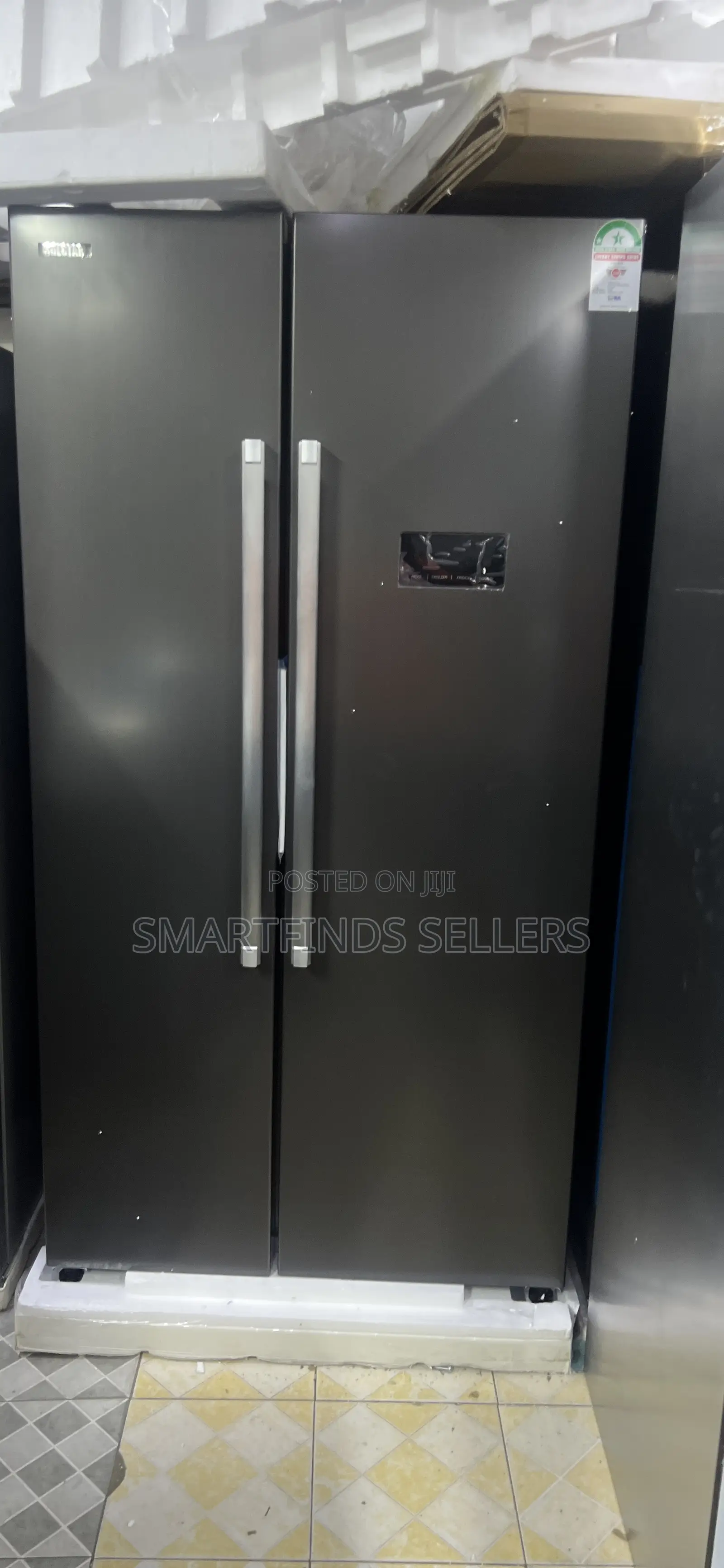 Solstar 442L Refrigerator – Spacious Storage & Powerful Cooling