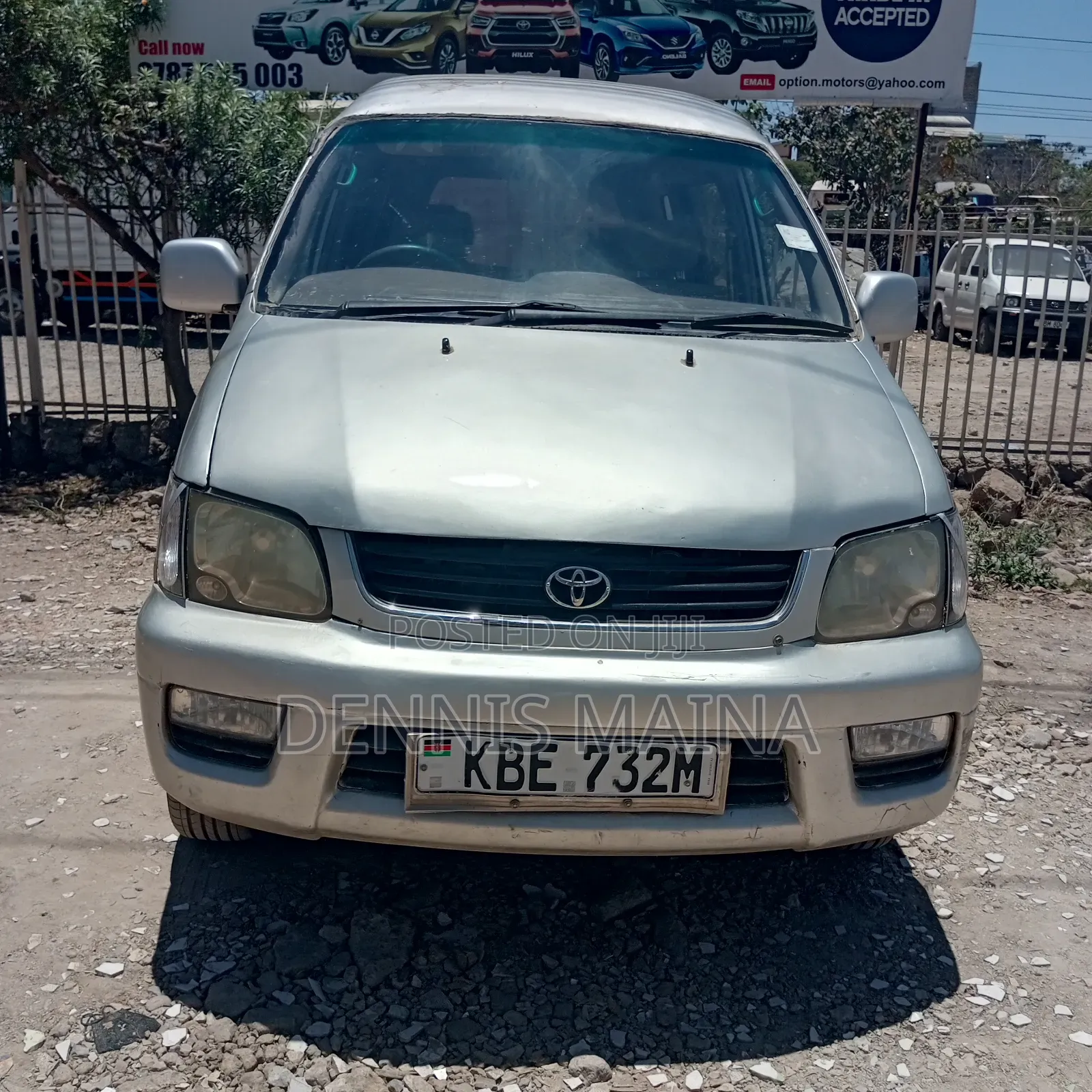 Toyota TownAce Noah 2001 Silver