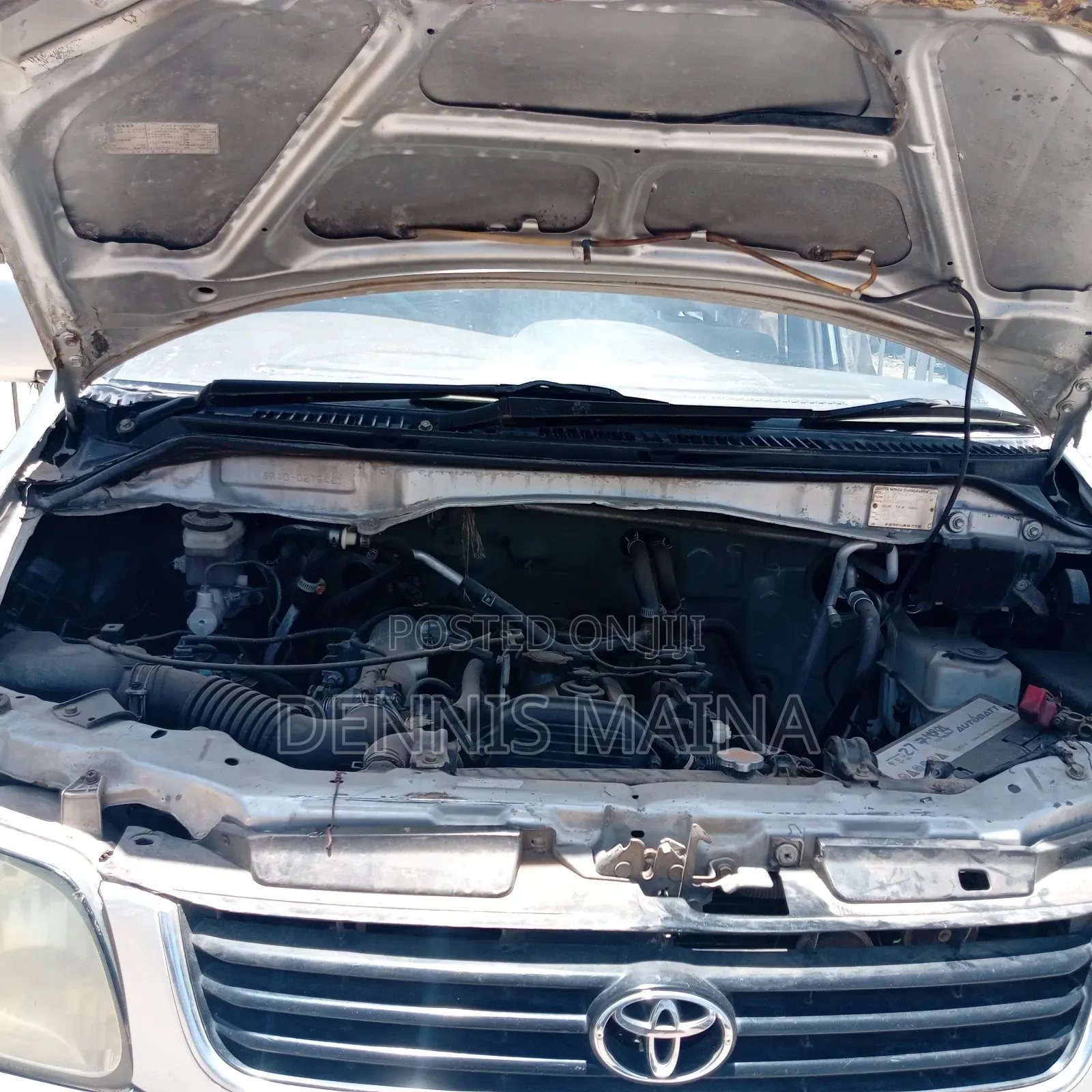 Toyota TownAce Noah 2001 Silver
