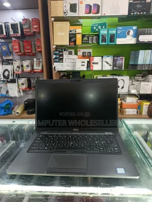Laptop Dell Latitude 5400 16GB Intel Core i7 SSD 256GB