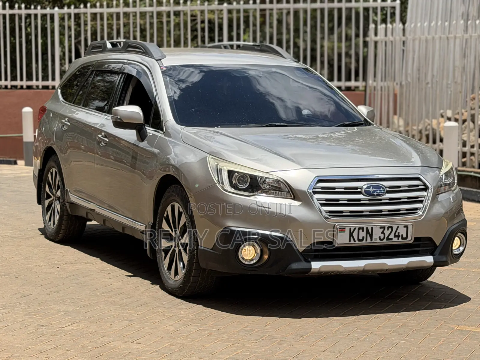 Subaru Outback 2015 Silver