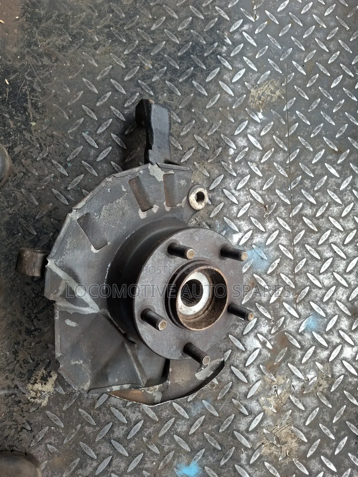 Vanette Front Hub 4wd
