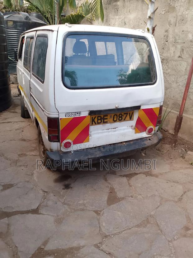 Suzuki Maruti 2002 White - thumbnail 3