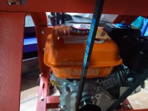 Heavy Duty Chaffcutt Machine With Engine