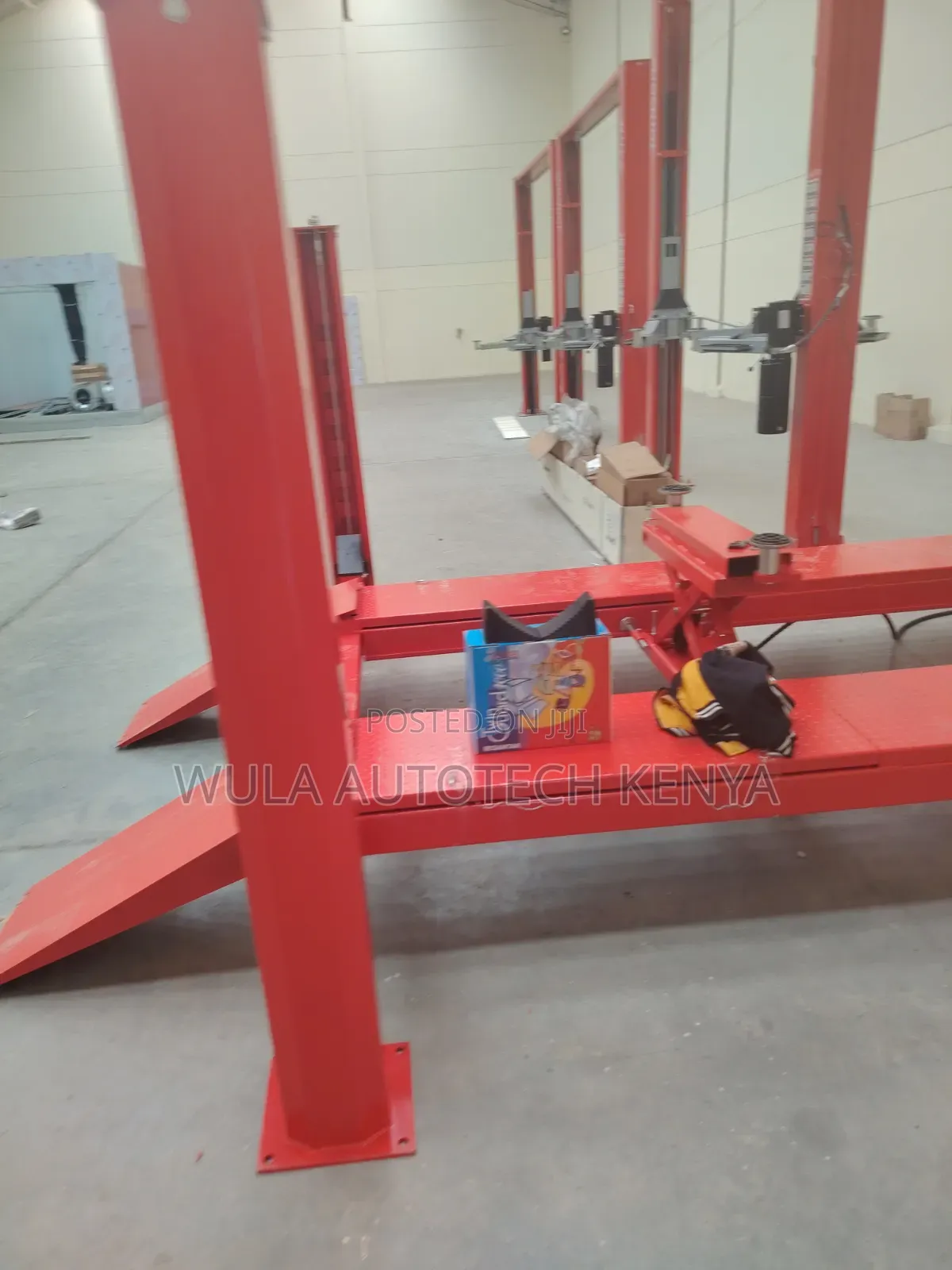 Faster and Time Saving Vehicle Alignment and 4post Carlift Sunshine