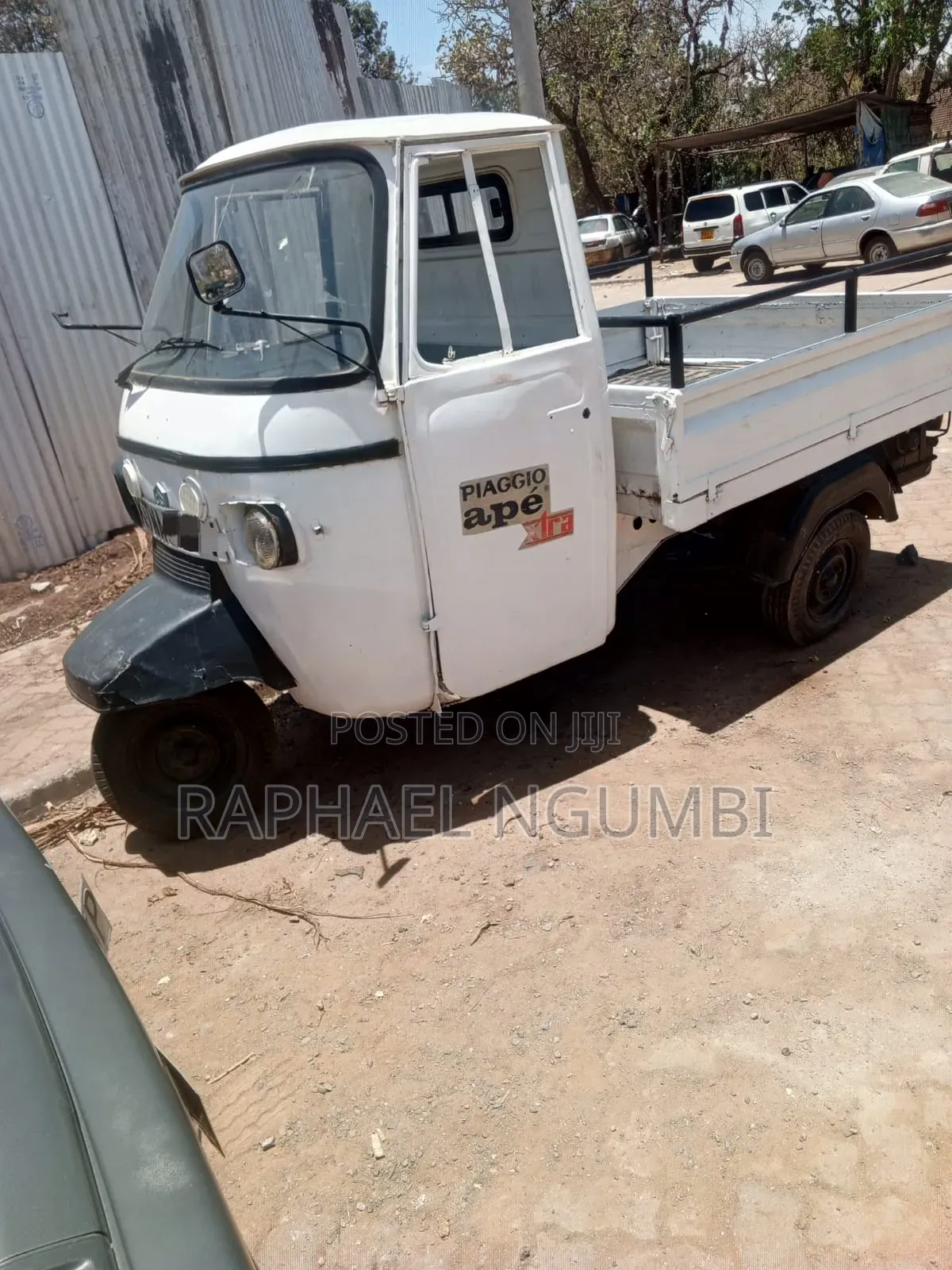 Piaggio 2012 White