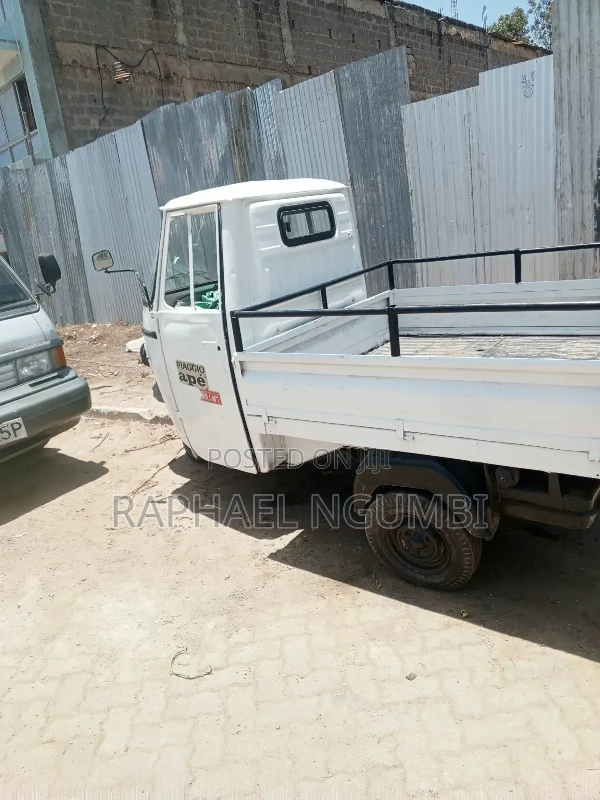 Piaggio 2012 White
