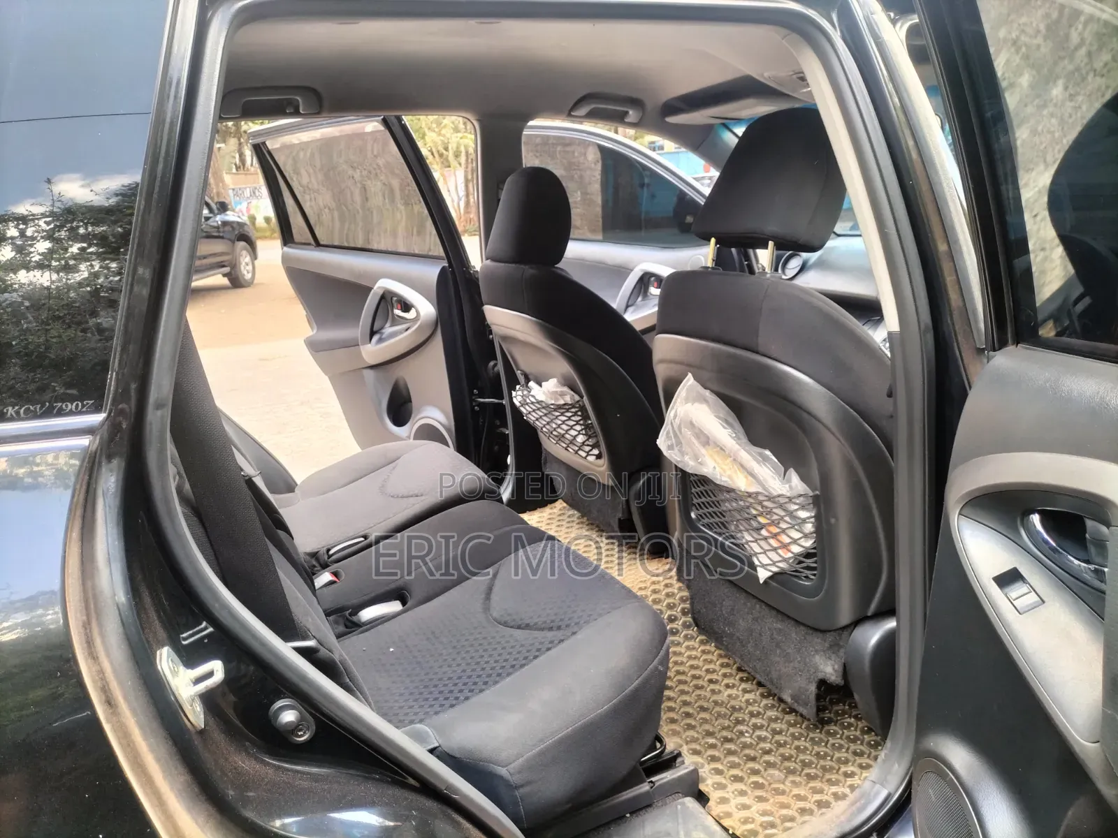 Toyota Vanguard 2013 Black