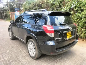 Toyota Vanguard 2013 Black