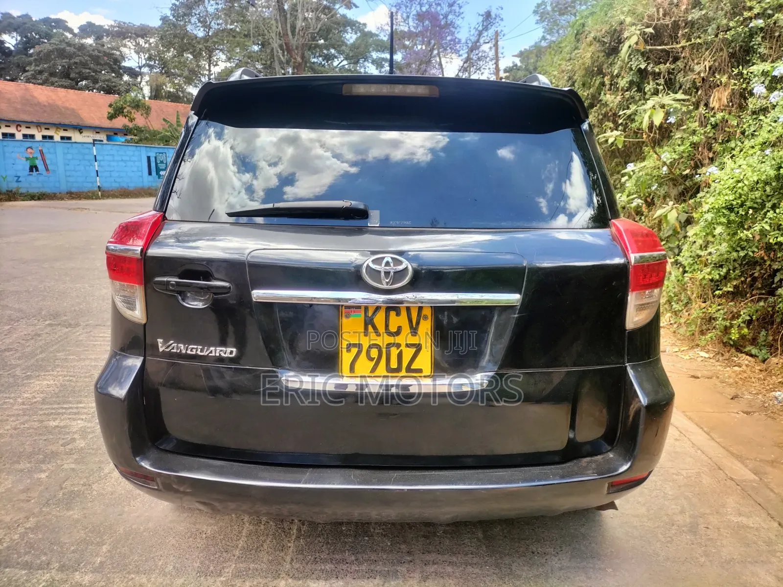 Toyota Vanguard 2013 Black