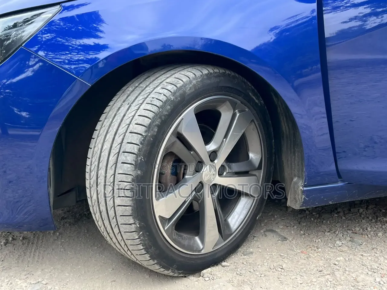 Peugeot 308 2018 Blue