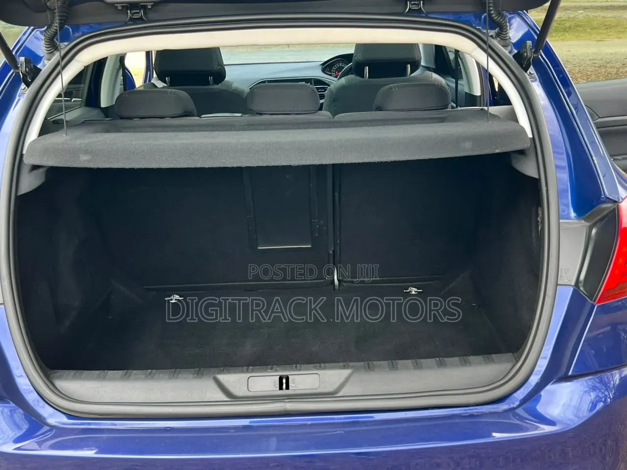 Peugeot 308 2018 Blue