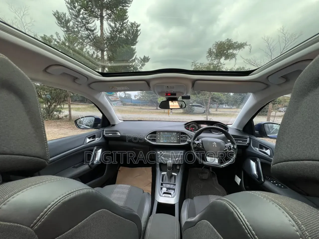 Peugeot 308 2018 Blue