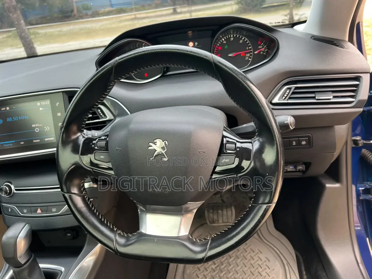 Peugeot 308 2018 Blue