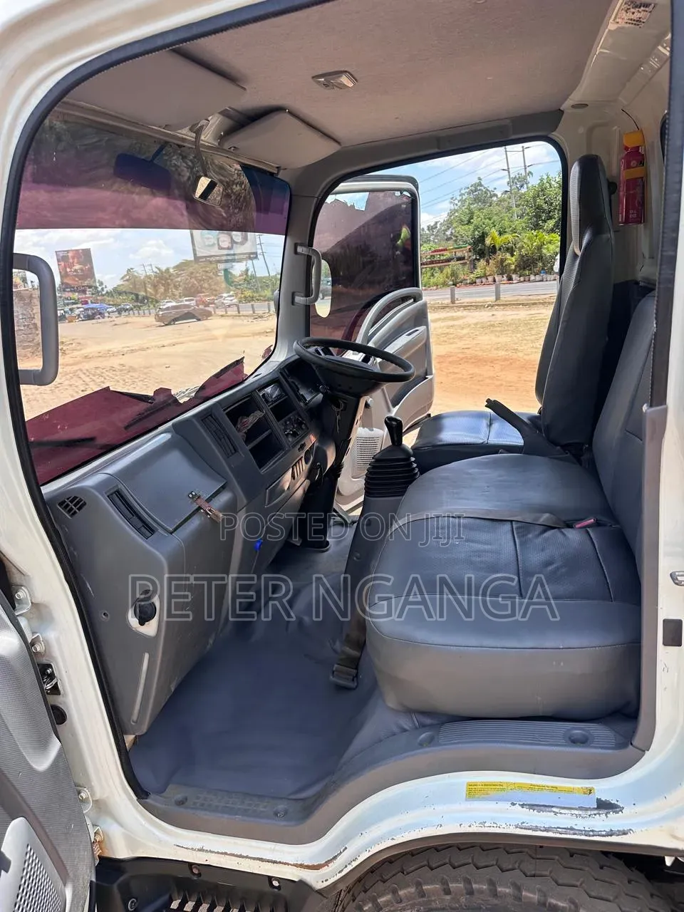 Isuzu NMR 2021 White