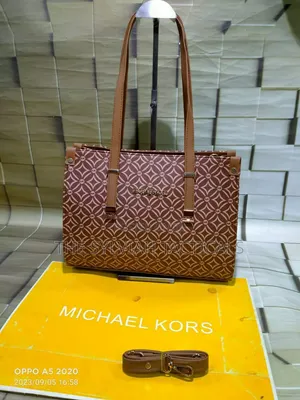 Micheal Kors Bag