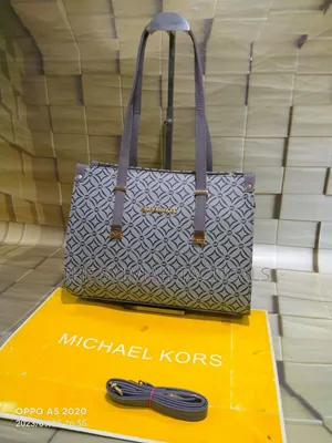 Micheal Kors Bag