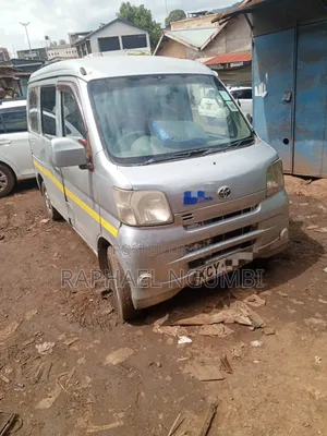 Toyota Pixis 2012 Silver