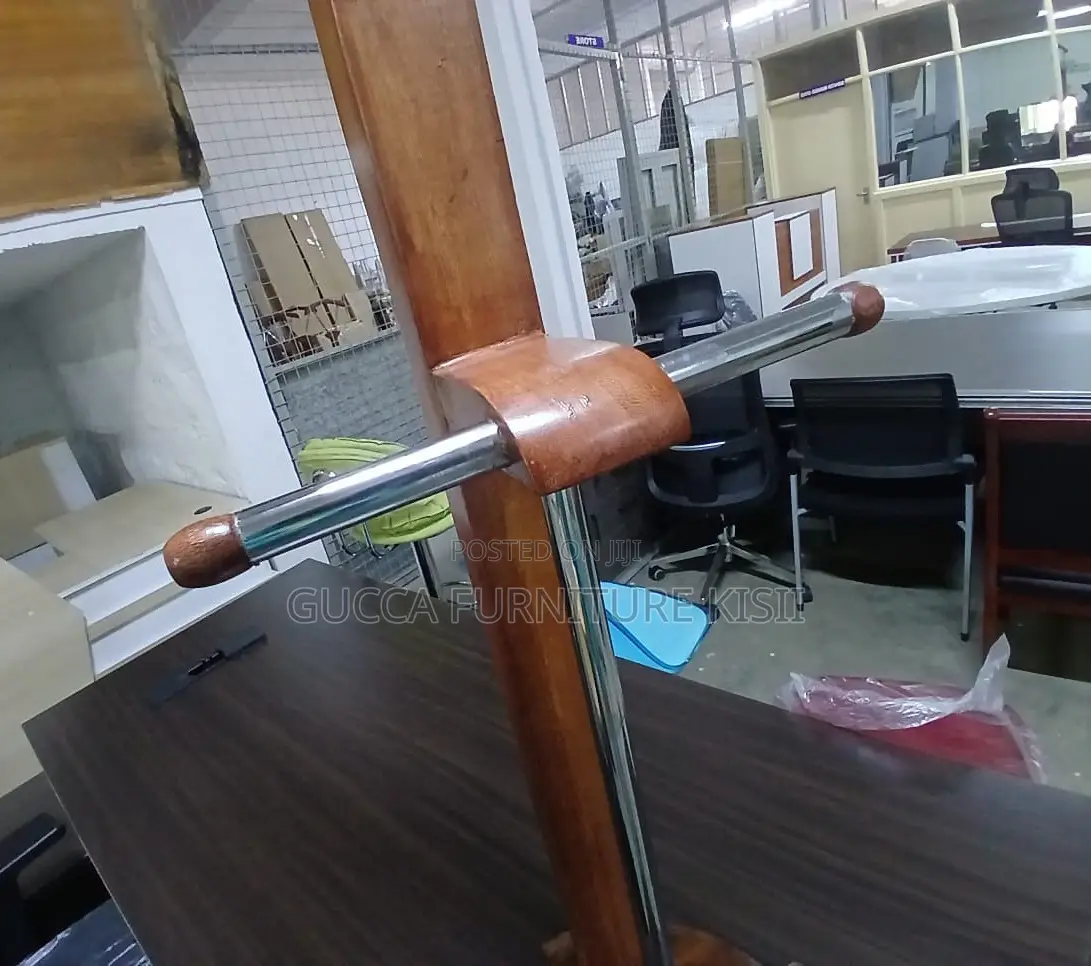Executive Storage Coat Hanger