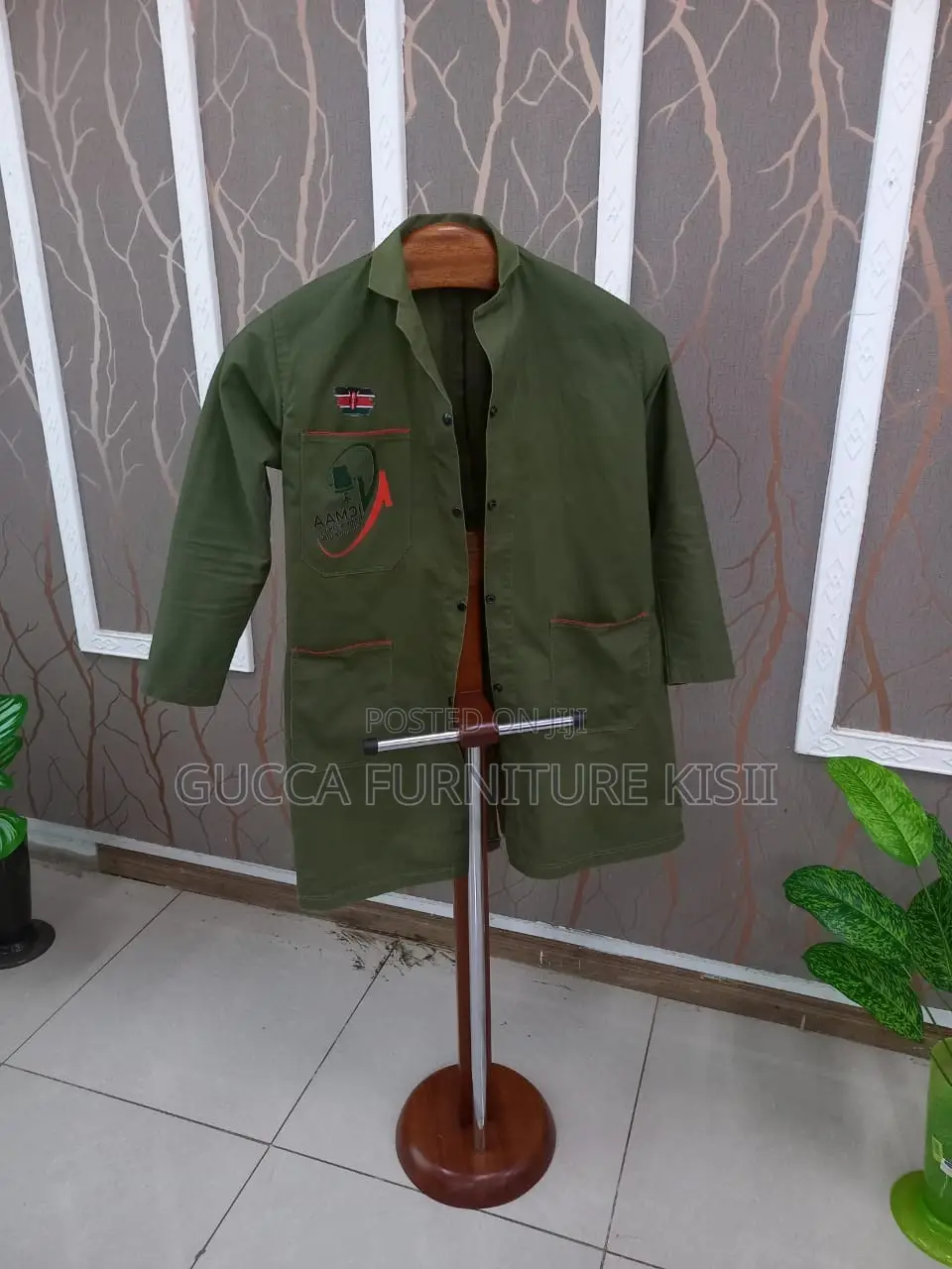 Executive Storage Coat Hanger