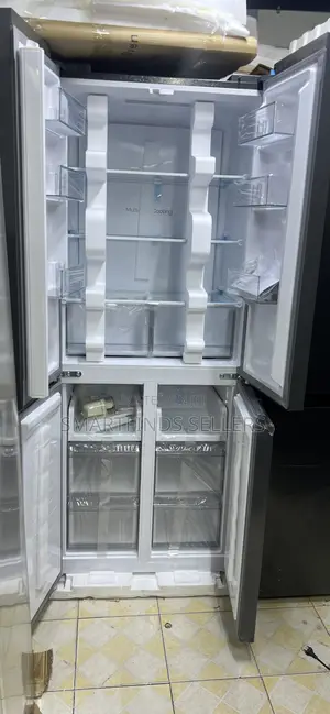 Syinix 418L Refrigerator – Spacious Storage & Powerful Cooling