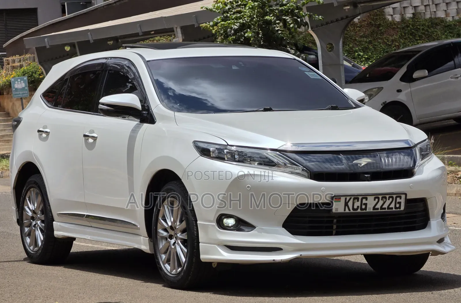 Toyota Harrier 2014 White