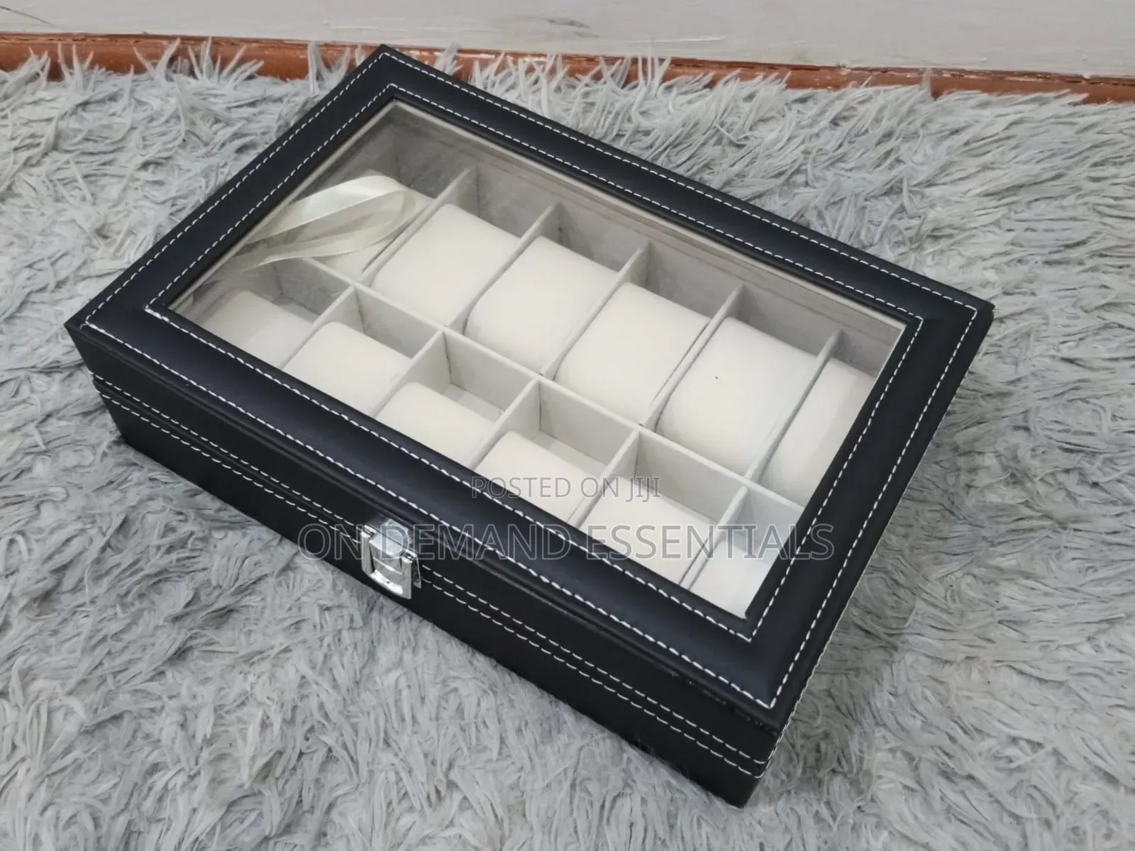 12 Slots Watch Organizer/Storage Box