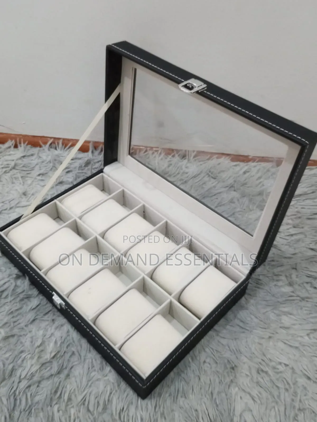 12 Slots Watch Organizer/Storage Box
