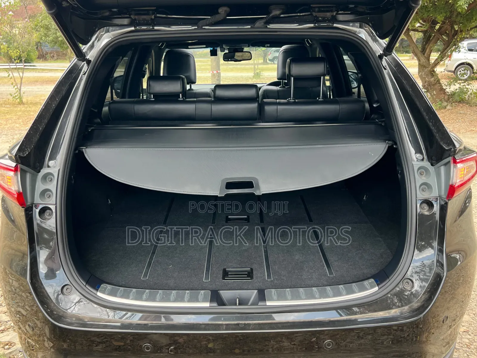 Toyota Harrier 2019 Black
