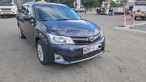 Toyota Corolla Fielder 1.5 Hybrid FWD 2014 Blue