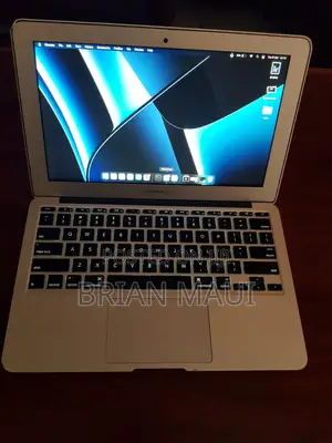 Laptop Apple MacBook Air 2015 4GB Intel Core i5 SSD 128GB