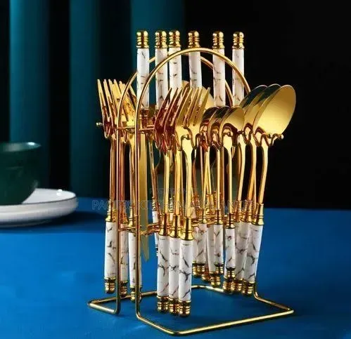 Golden Cutlery Set With Stand