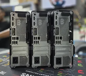 Desktop Computer HP 8GB AMD Ryzen 5 SSD 256GB