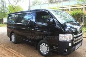 Toyota HiAce 2011 Black